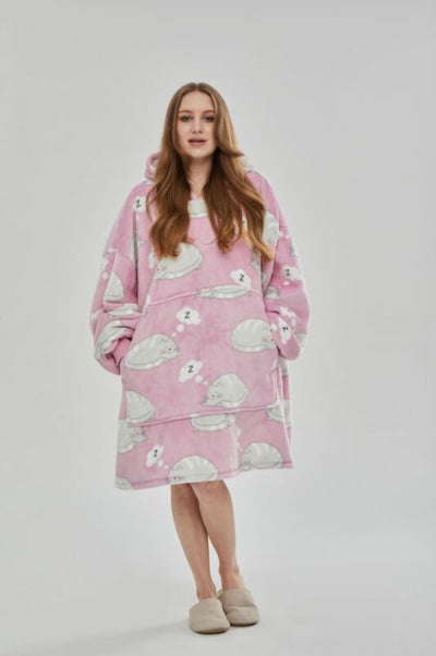 Oversized Winter Hoodie Blanket